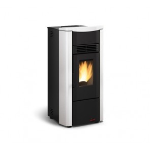 EXTRAFLAME GIUSY EVO Poële à pellets avec sortie de fumées par-dessus 8 kW| 1299€